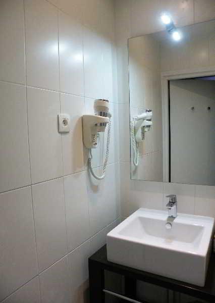 Hotel Les Terres Blanches Chatou Luaran gambar